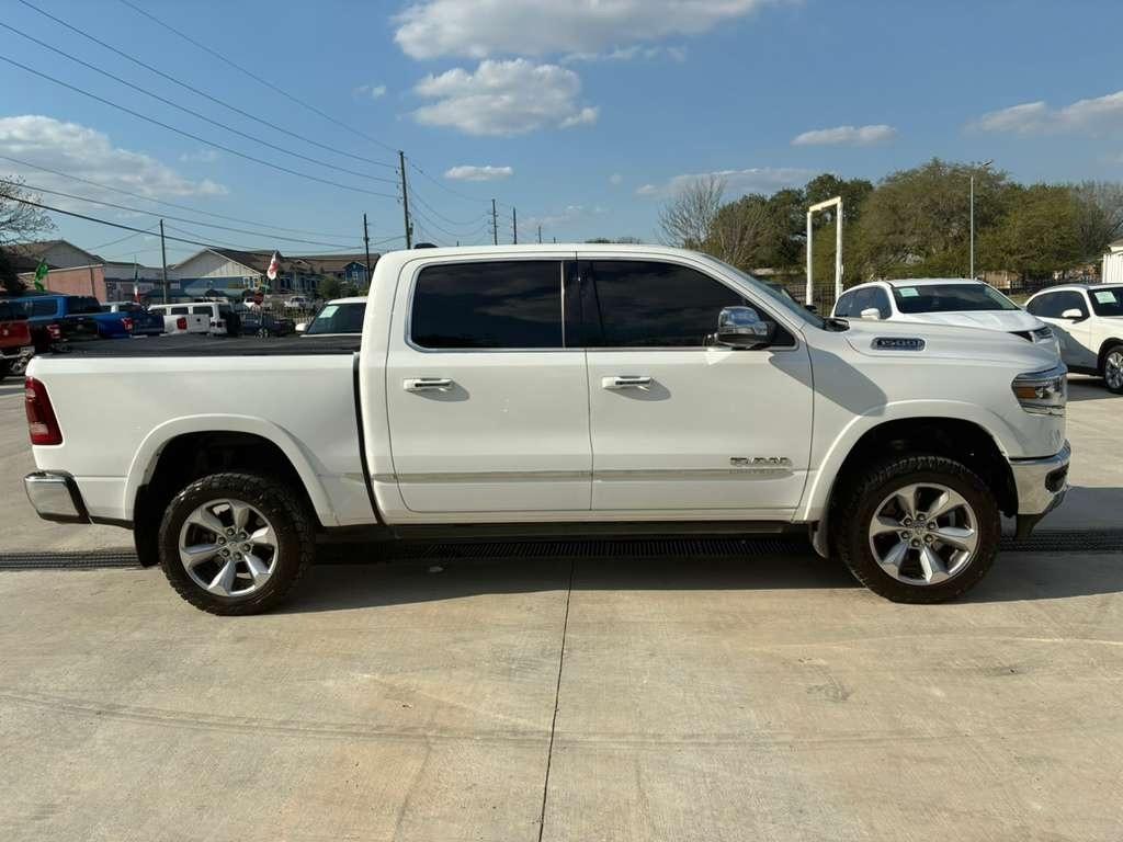 RAM 1500 Limited Crew Cab SWB 2WD 2022