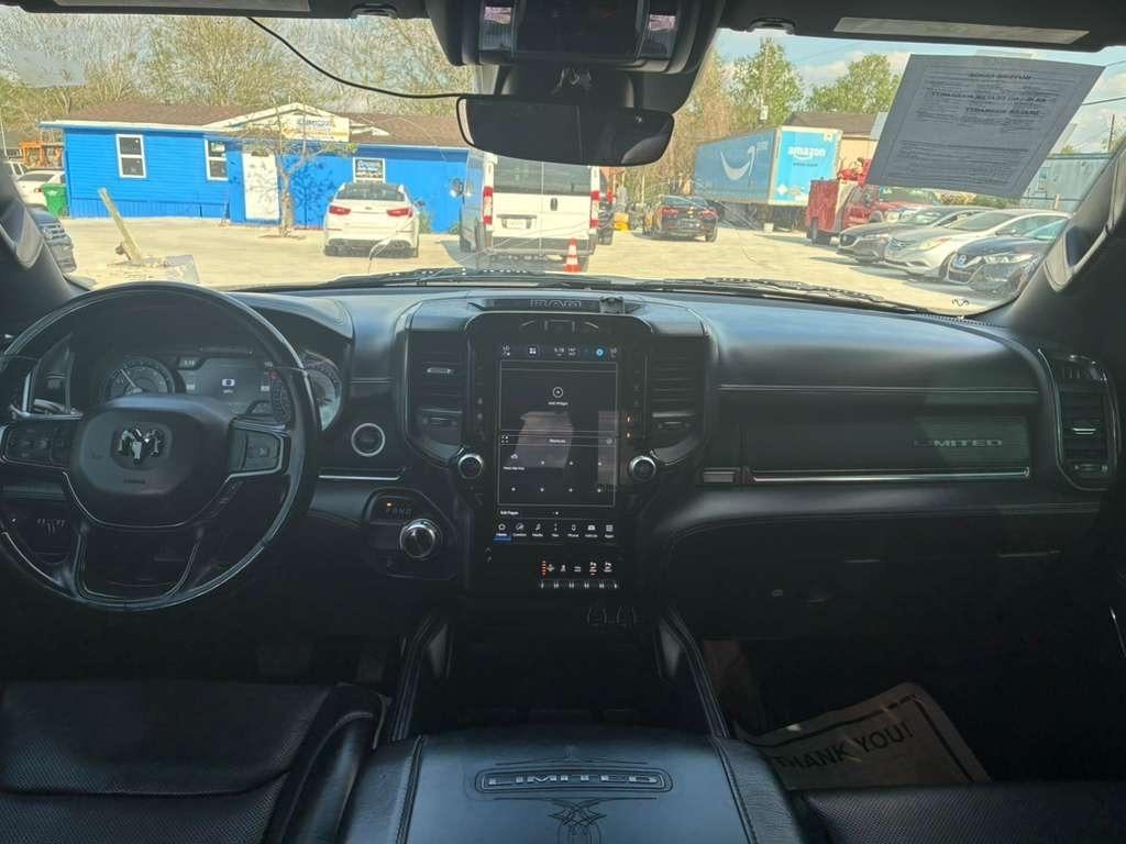 RAM 1500 Limited Crew Cab SWB 2WD 2022