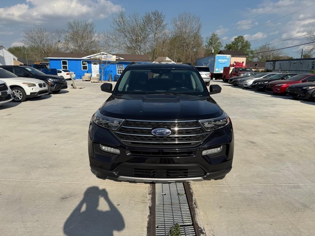 Ford Explorer XLT 2023