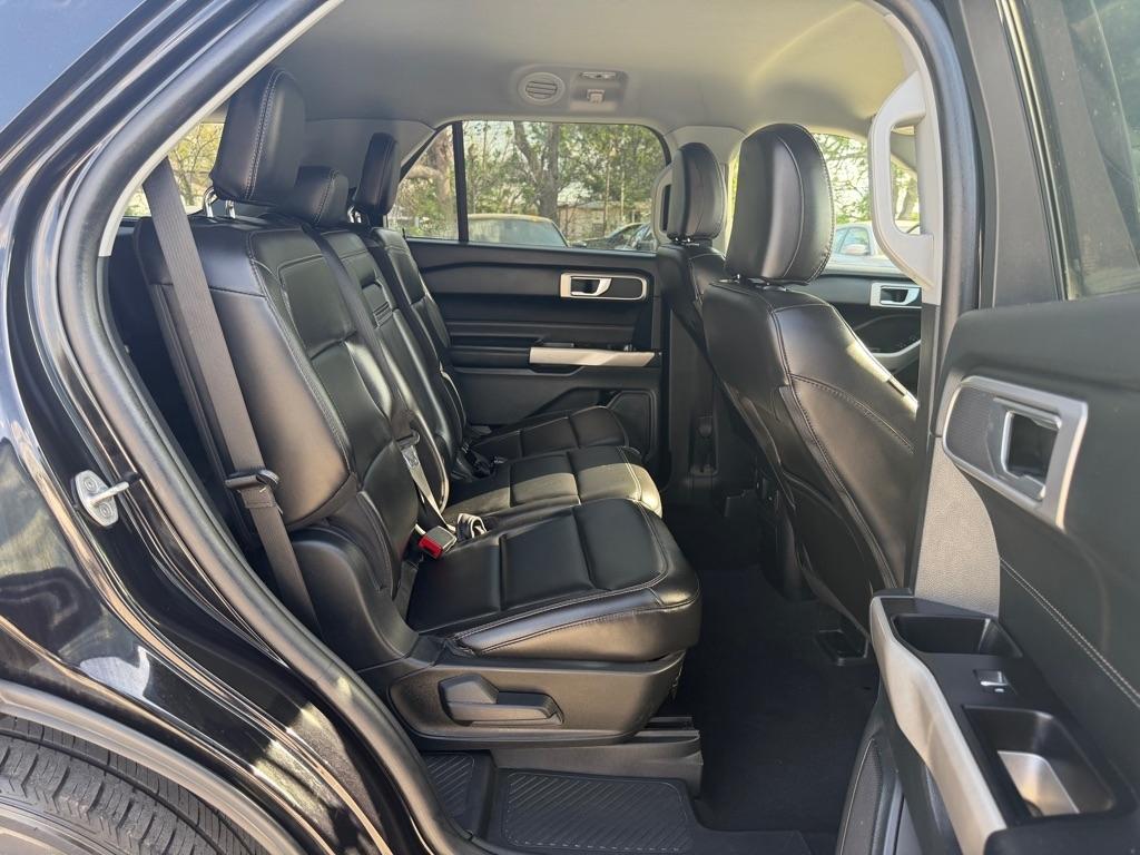 Ford Explorer XLT 2023