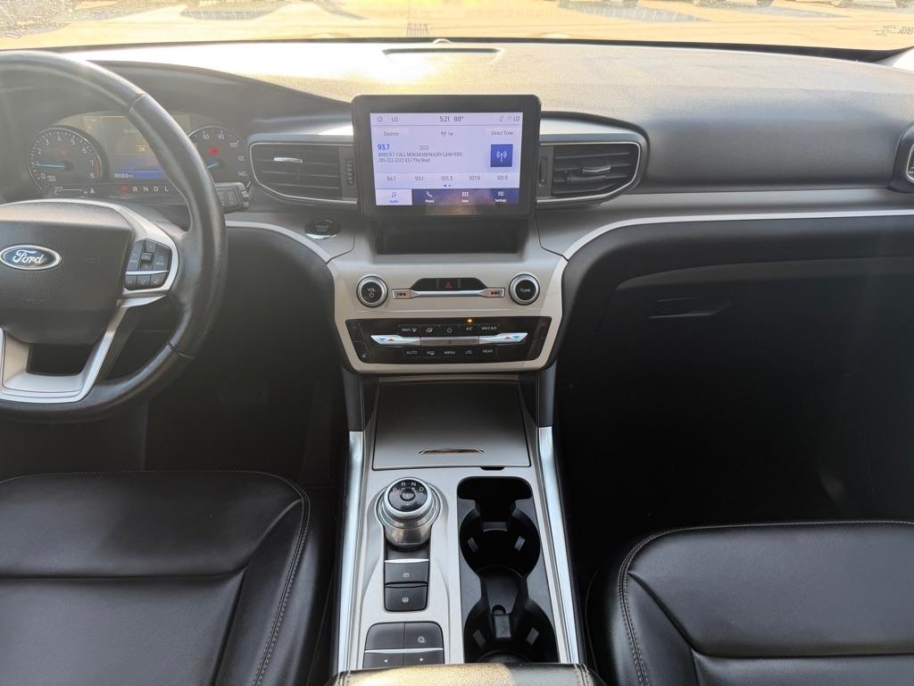 Ford Explorer XLT 2023