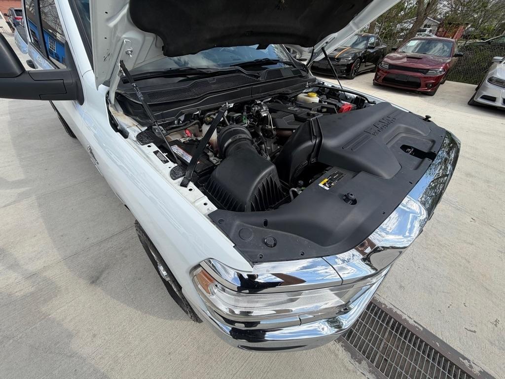 RAM 2500 Tradesman Crew Cab SWB 4WD 2024