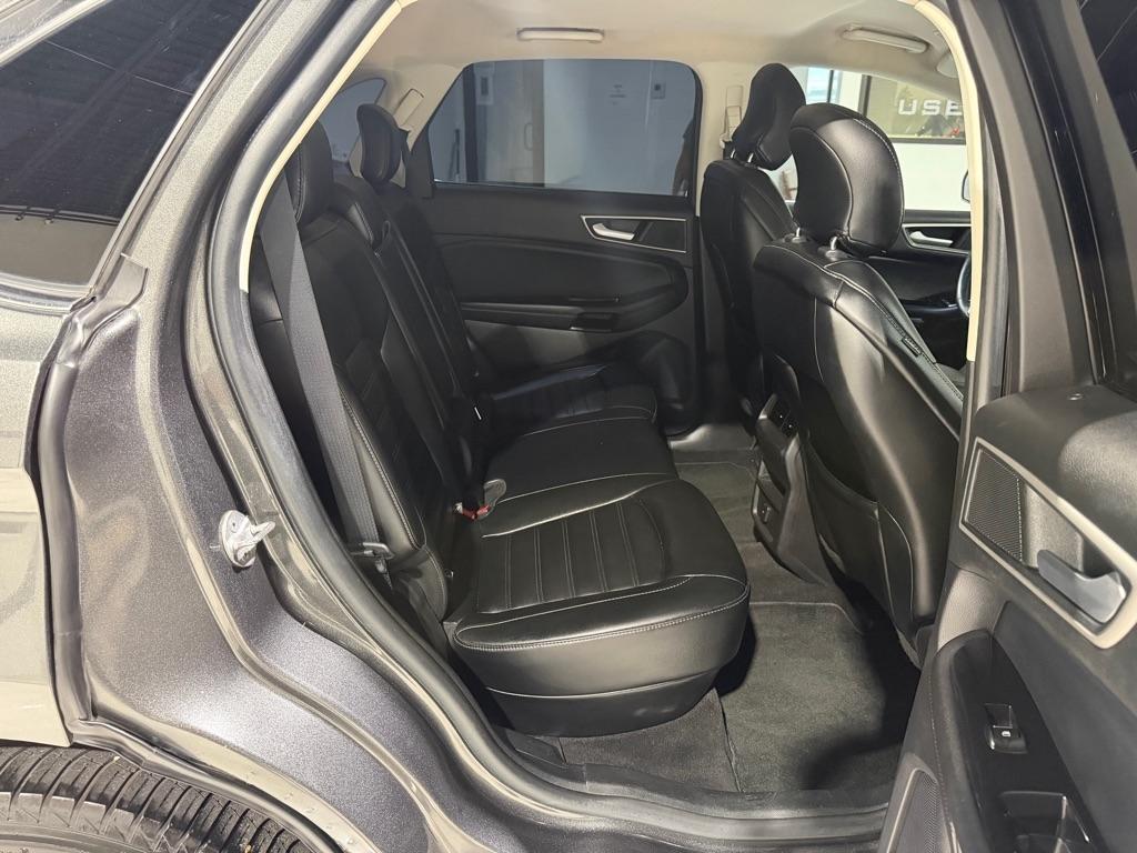 Ford Edge SEL FWD 2019