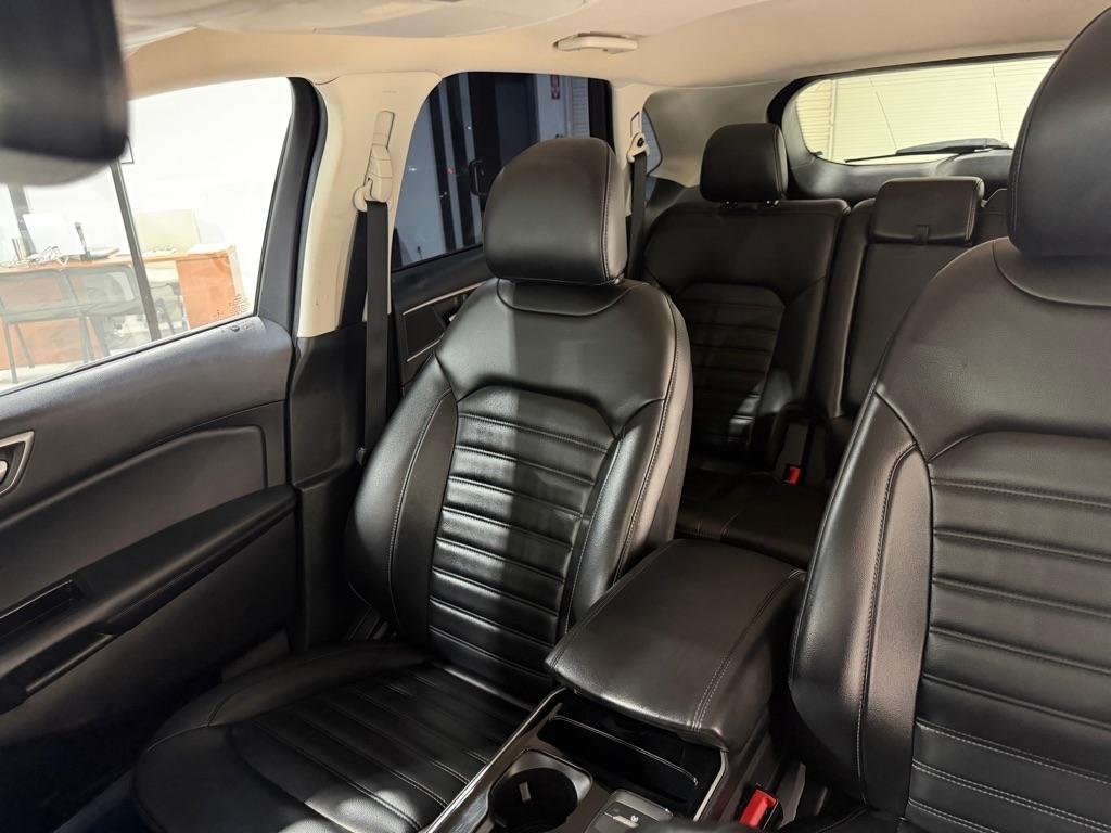 Ford Edge SEL FWD 2019