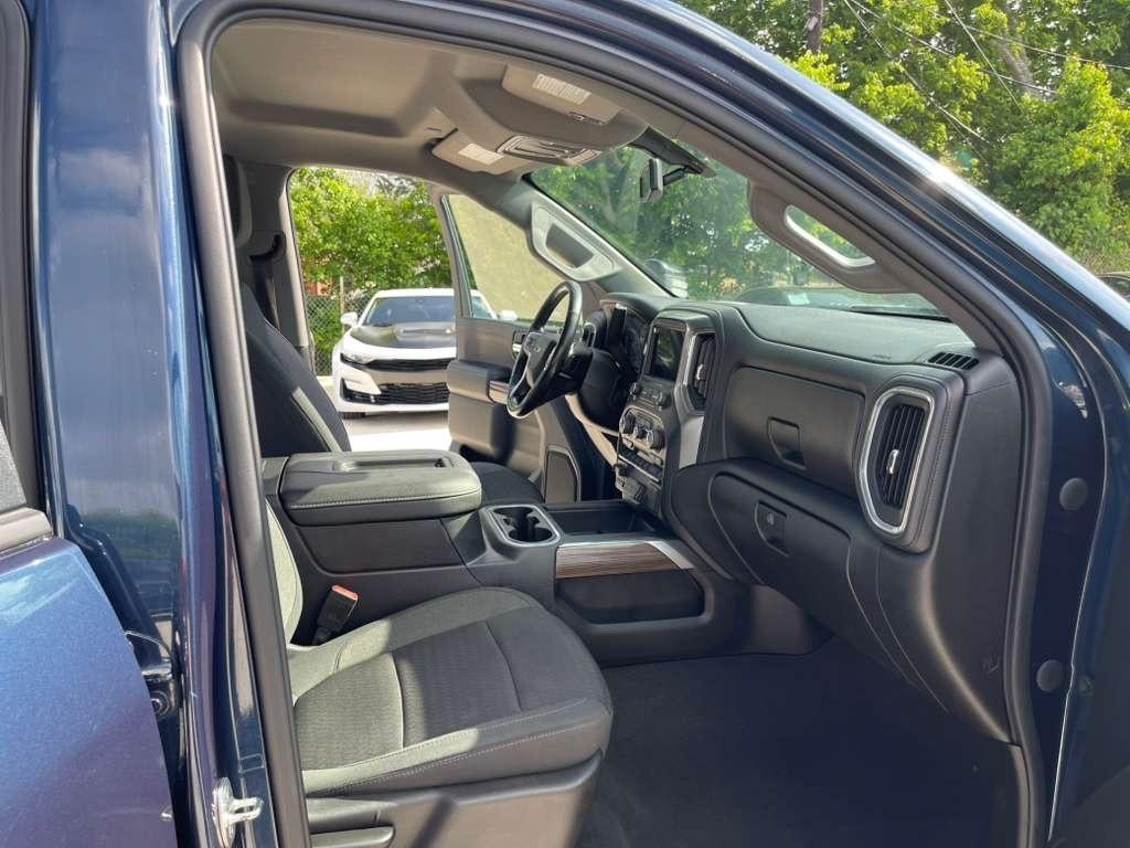 Chevrolet Silverado 2500HD LT Crew Cab Long Box 4WD 2022