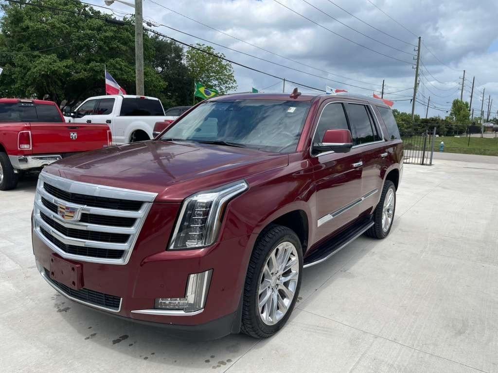 2017 Cadillac Escalade Luxury 2WD