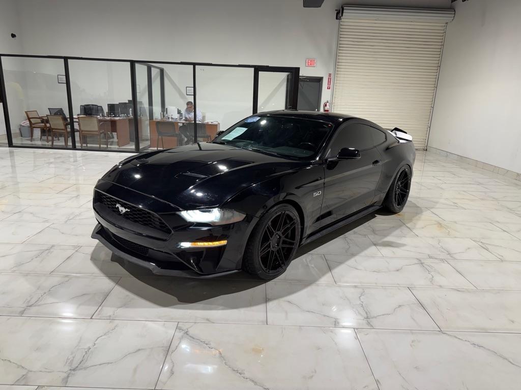 Ford Mustang GT Premium Coupe 2020