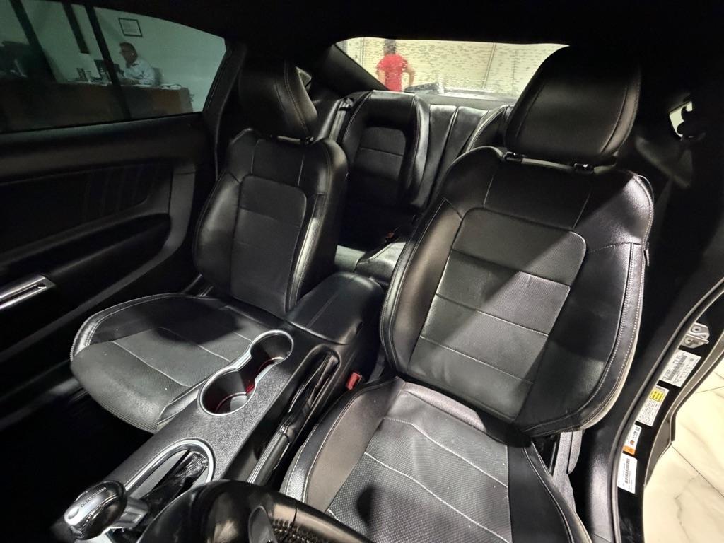 Ford Mustang GT Premium Coupe 2020