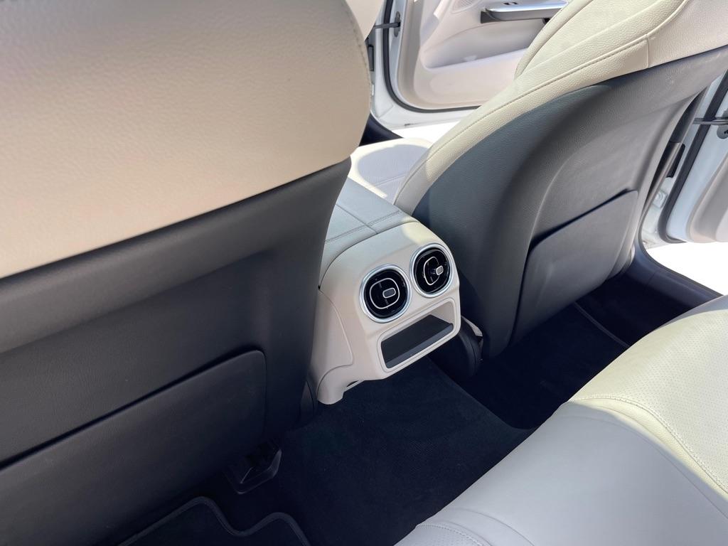 Mercedes-Benz C-Class C300 Sedan 2022