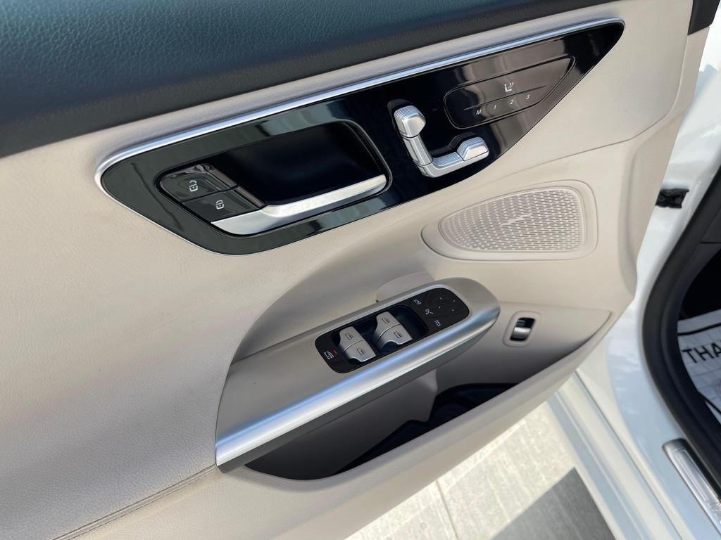 Mercedes-Benz C-Class C300 Sedan 2022