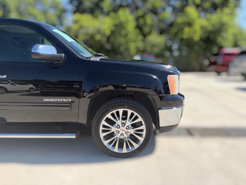 GMC Sierra 1500 SLT Crew Cab 4WD 2013