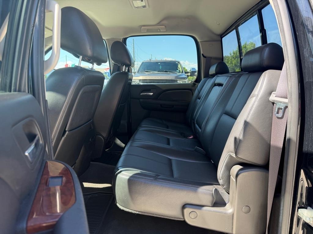 GMC Sierra 1500 SLT Crew Cab 4WD 2013