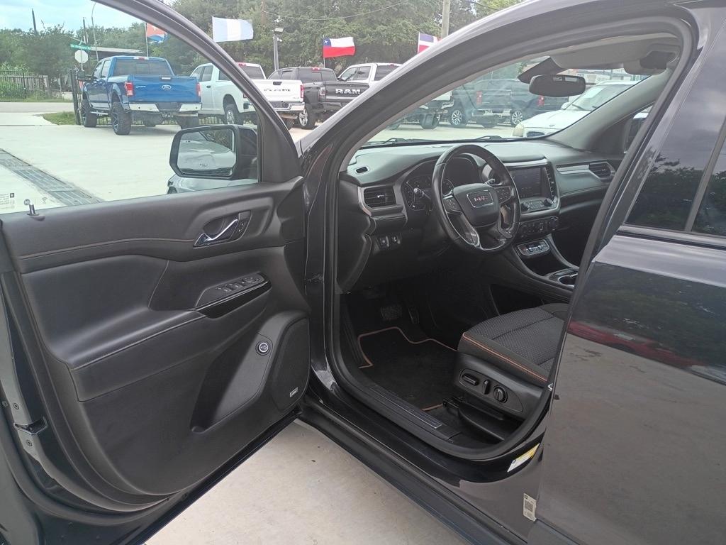 GMC Acadia SLE 2020