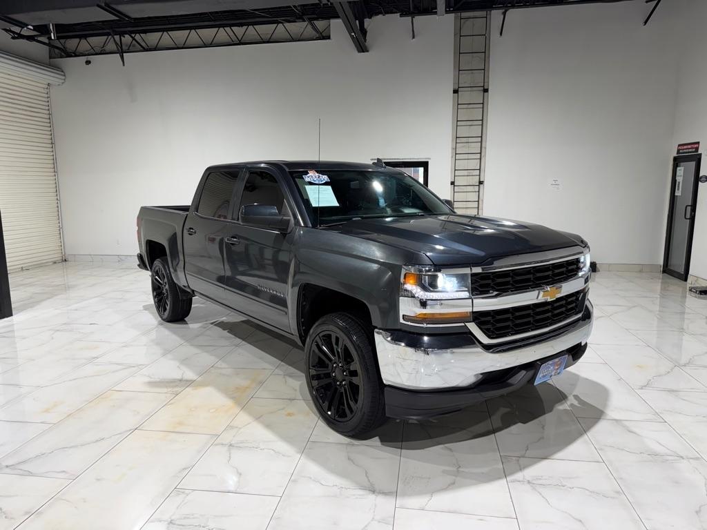 Chevrolet Silverado 1500 LT Crew Cab 2WD 2018