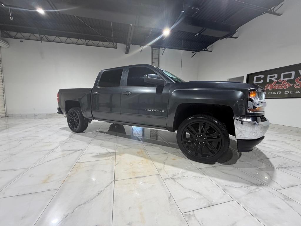Chevrolet Silverado 1500 LT Crew Cab 2WD 2018