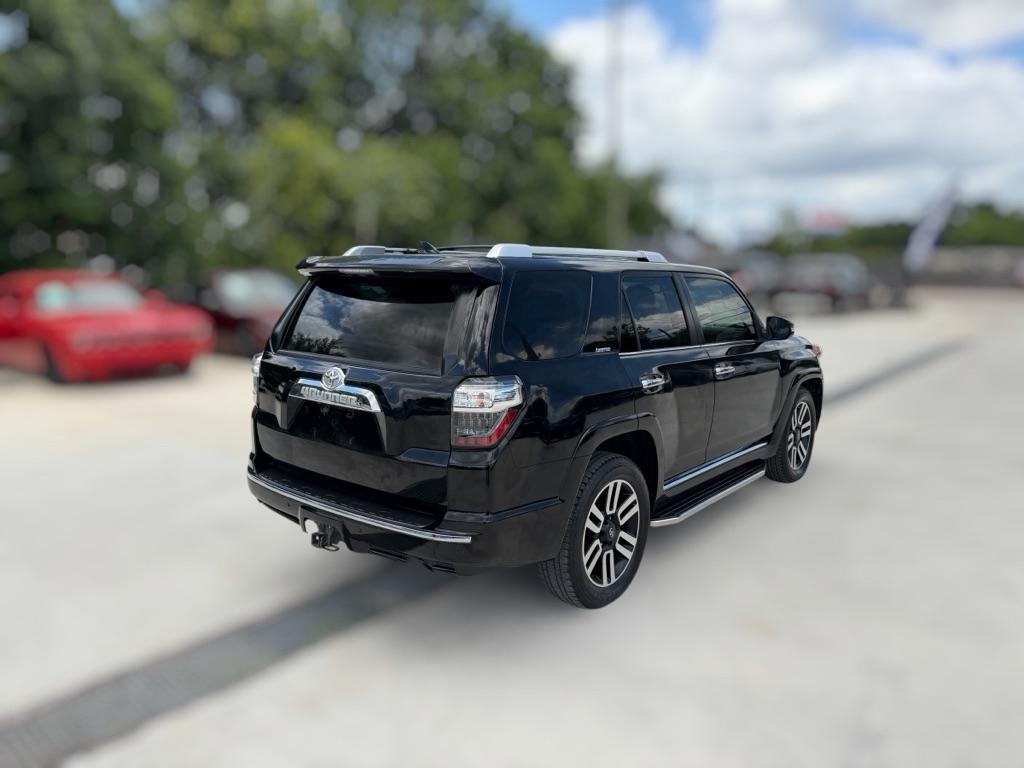 Toyota 4Runner Limited 2WD V6 2016