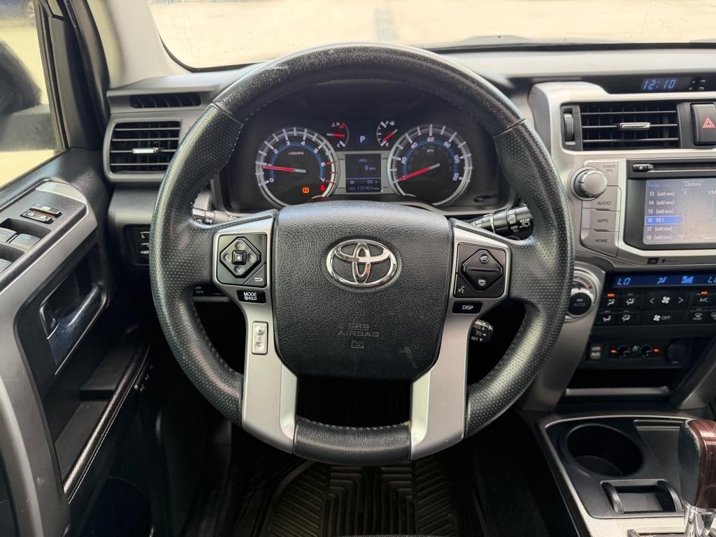 Toyota 4Runner Limited 2WD V6 2016