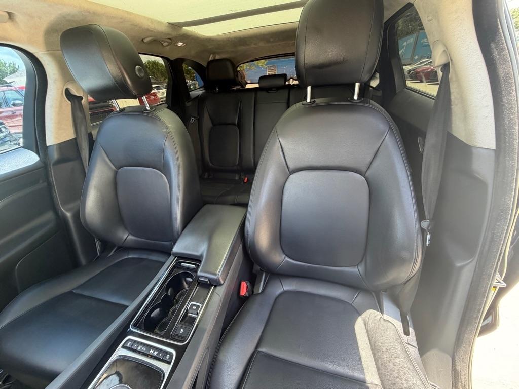 Jaguar F-Pace 25t 2020