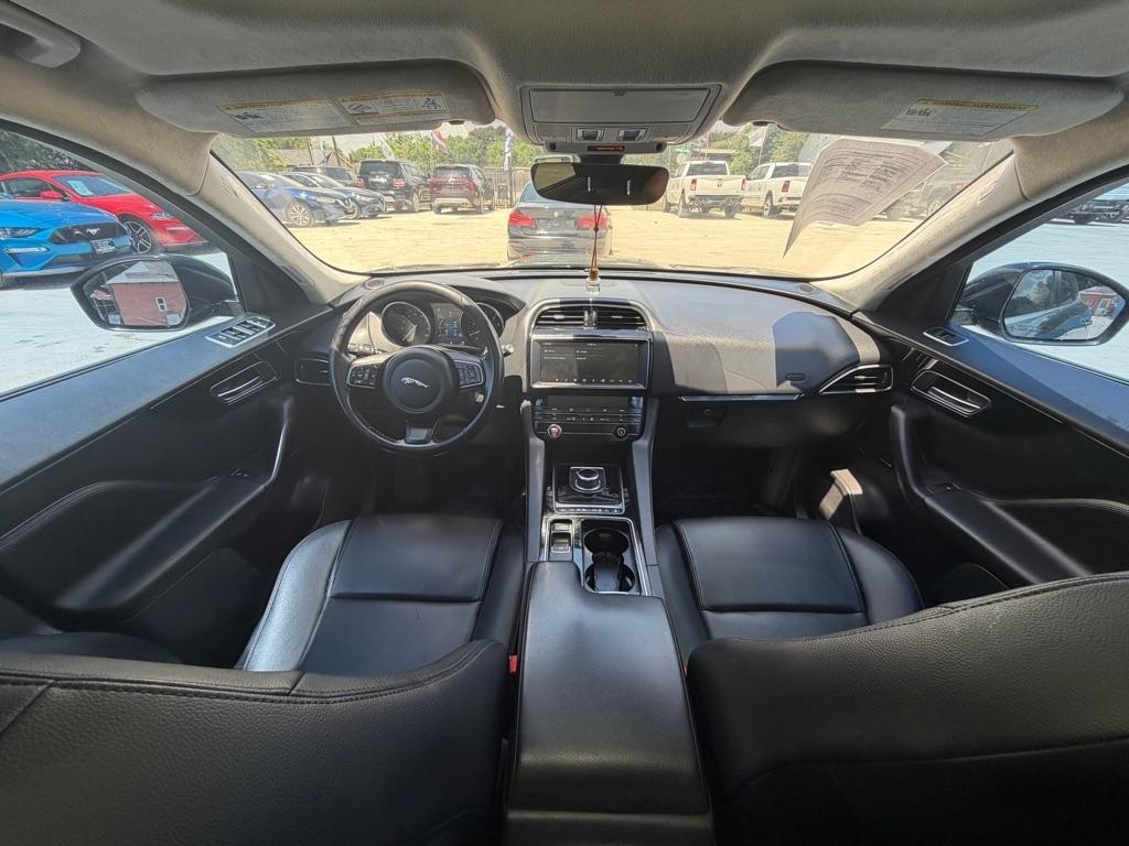 Jaguar F-Pace 25t 2020
