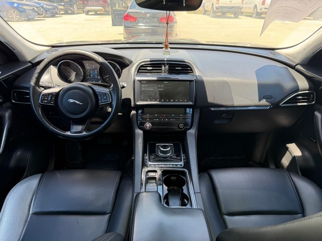 Jaguar F-Pace 25t 2020