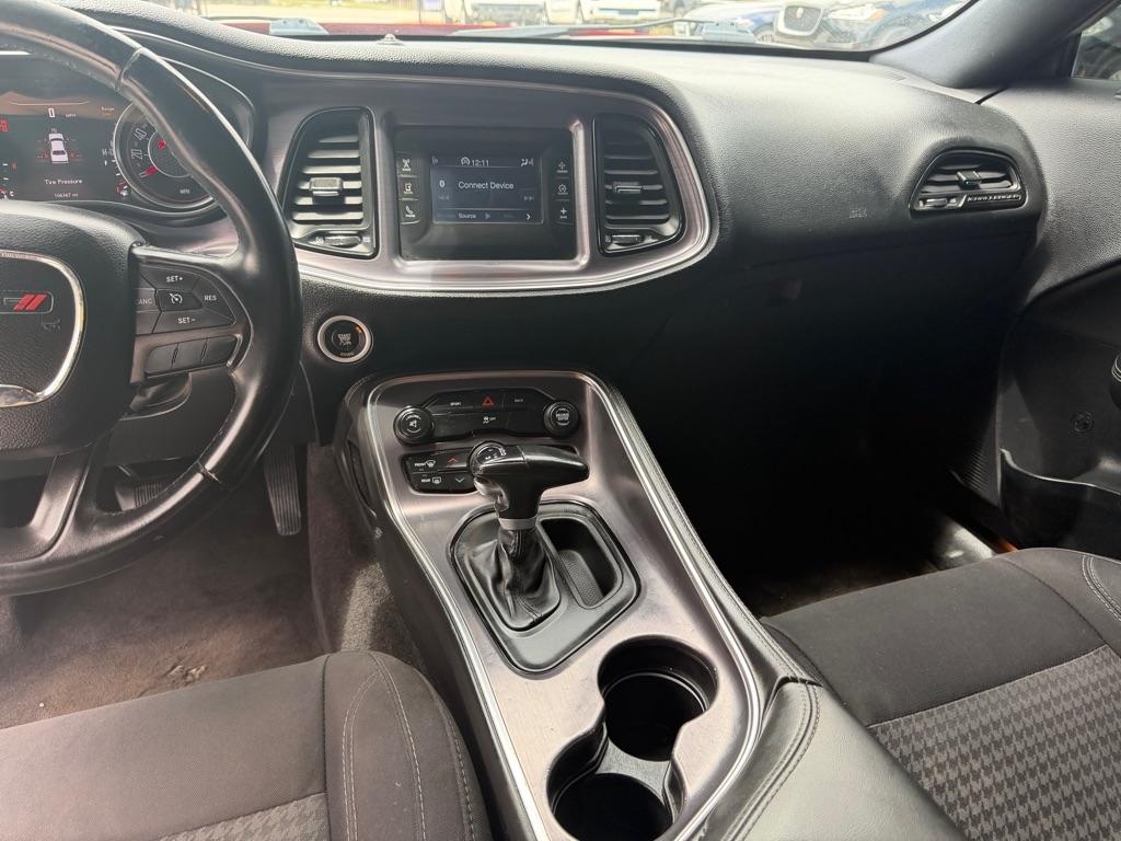 Dodge Challenger SXT 2015