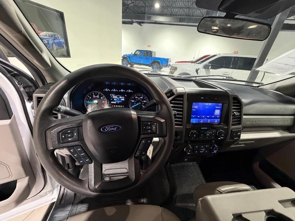 Ford F-250 SD XL Crew Cab 2WD 2021