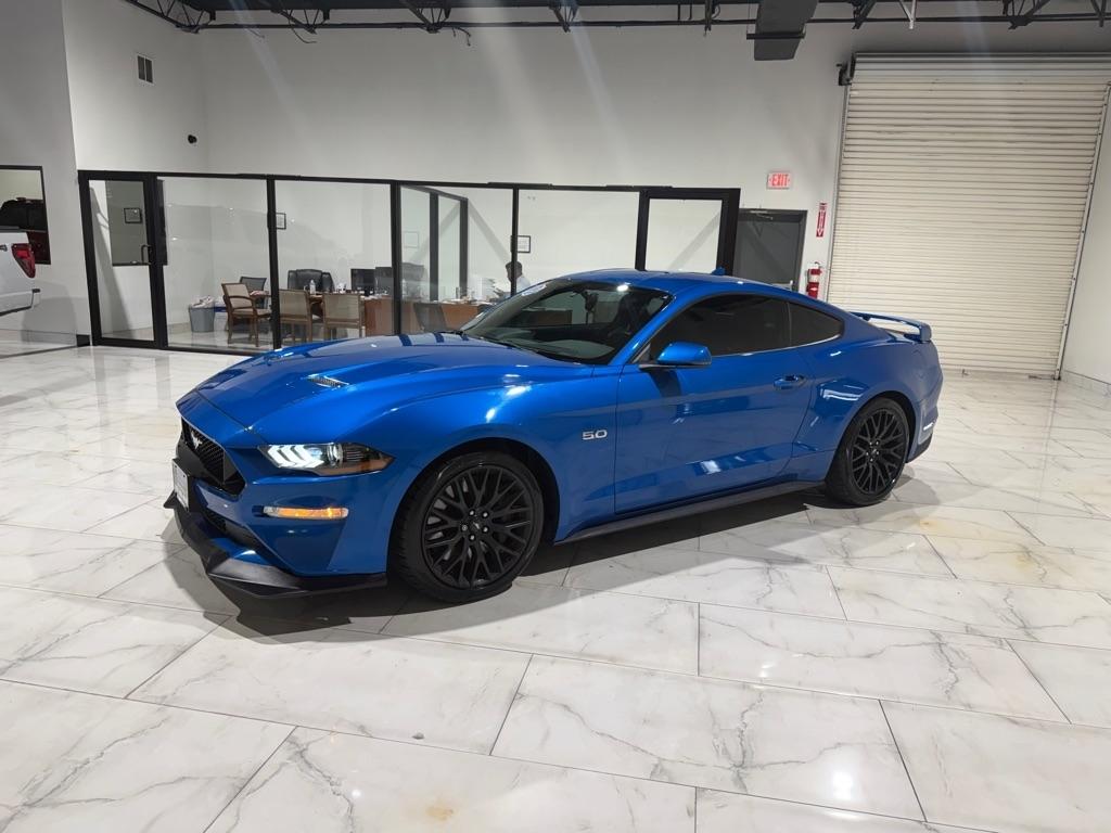 2020 Ford Mustang GT Coupe Premium's photo