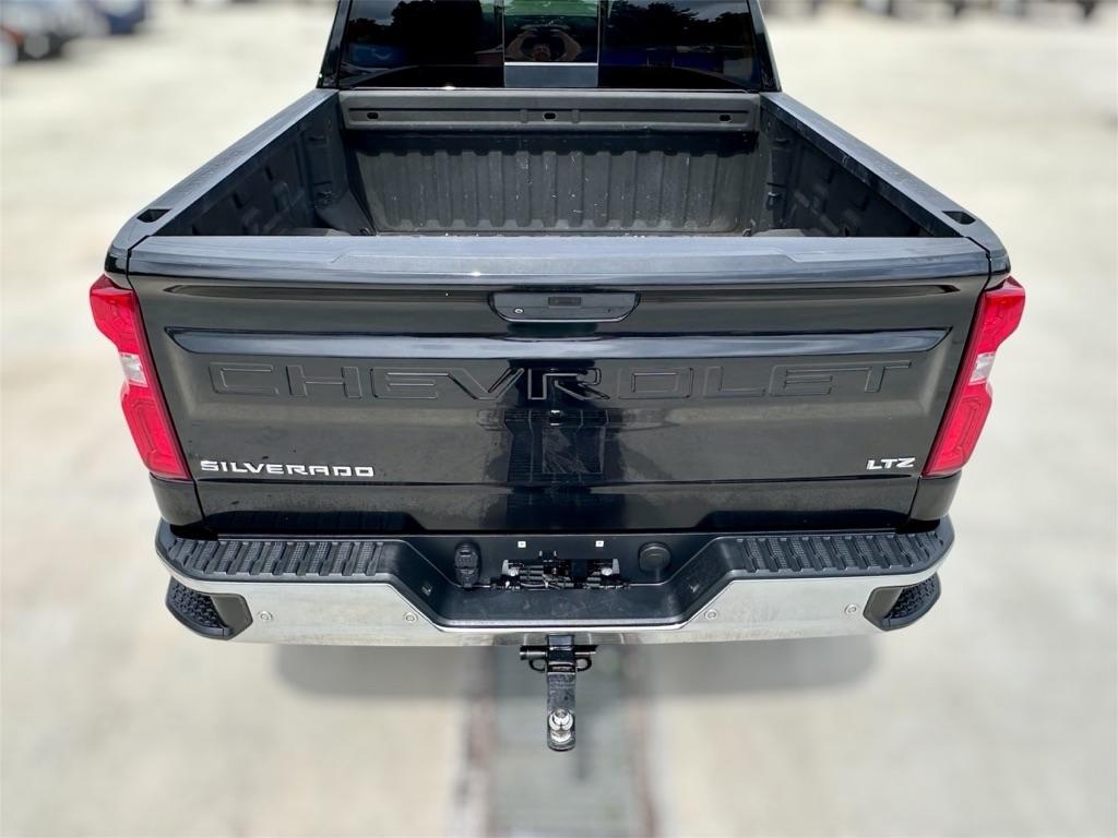 Chevrolet Silverado 1500 LTZ Crew Cab 2WD 2019
