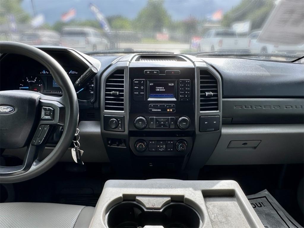 Ford F-450 SD XL Crew Cab DRW 4WD 2019