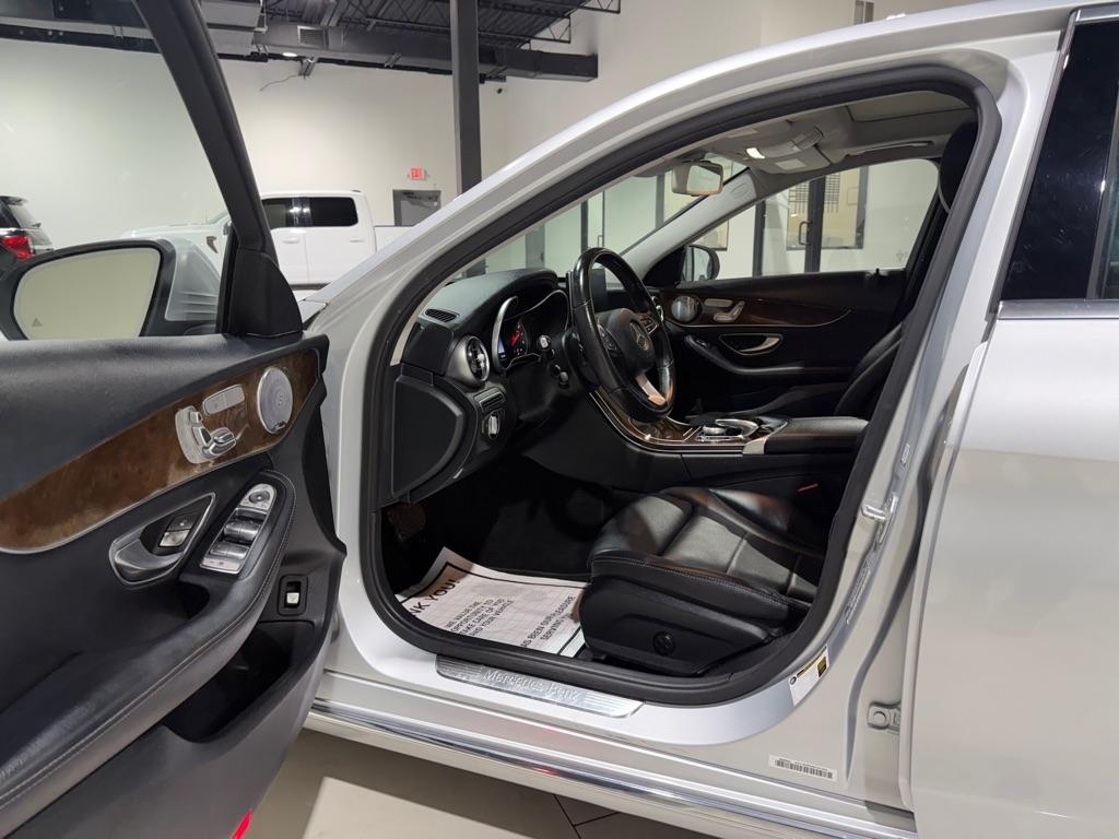Mercedes-Benz C-Class C300 4MATIC Sedan 2016
