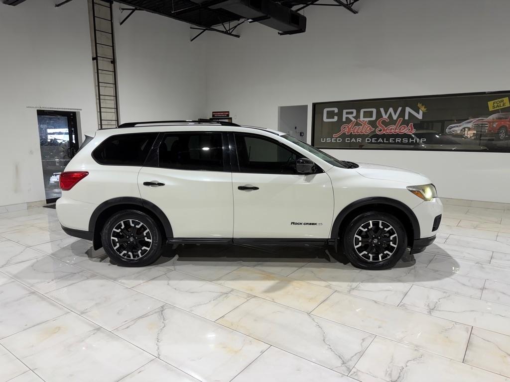 Nissan Pathfinder SL 2020