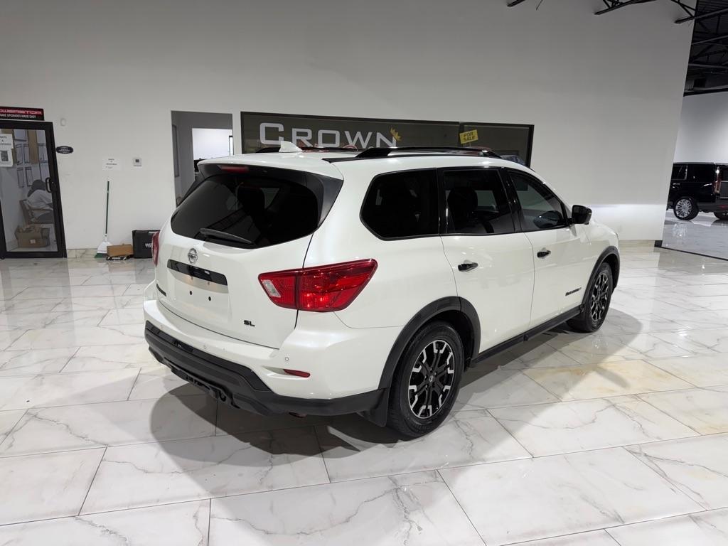 Nissan Pathfinder SL 2020