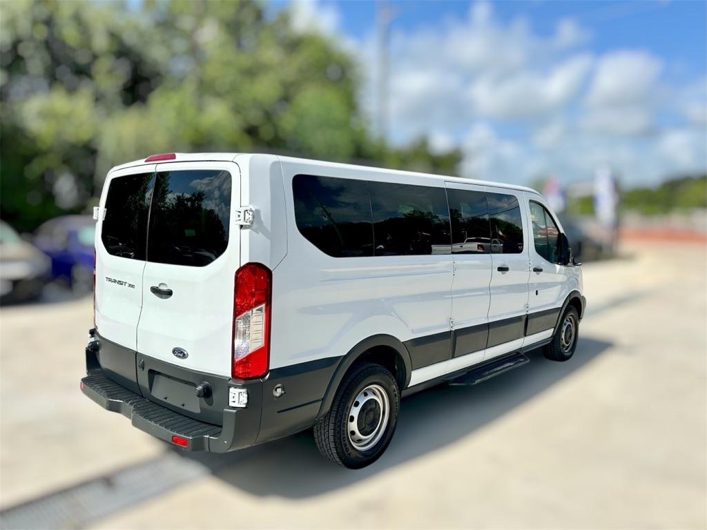 Ford Transit 350 Wagon Low Roof XL 60/40 Pass. 148-in. WB 2016