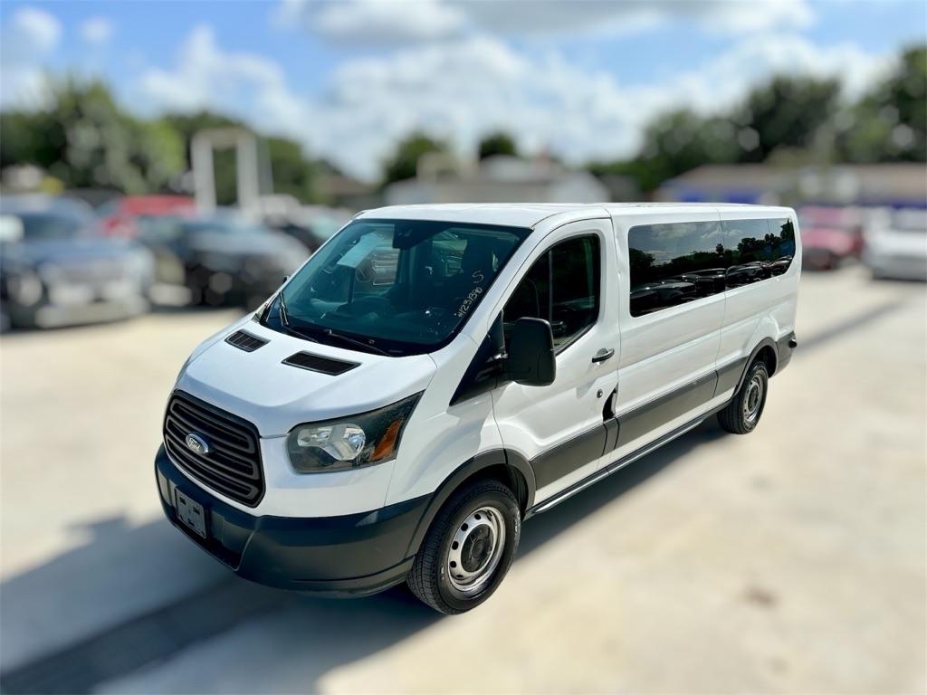 Ford Transit 350 Wagon Low Roof XL 60/40 Pass. 148-in. WB 2016
