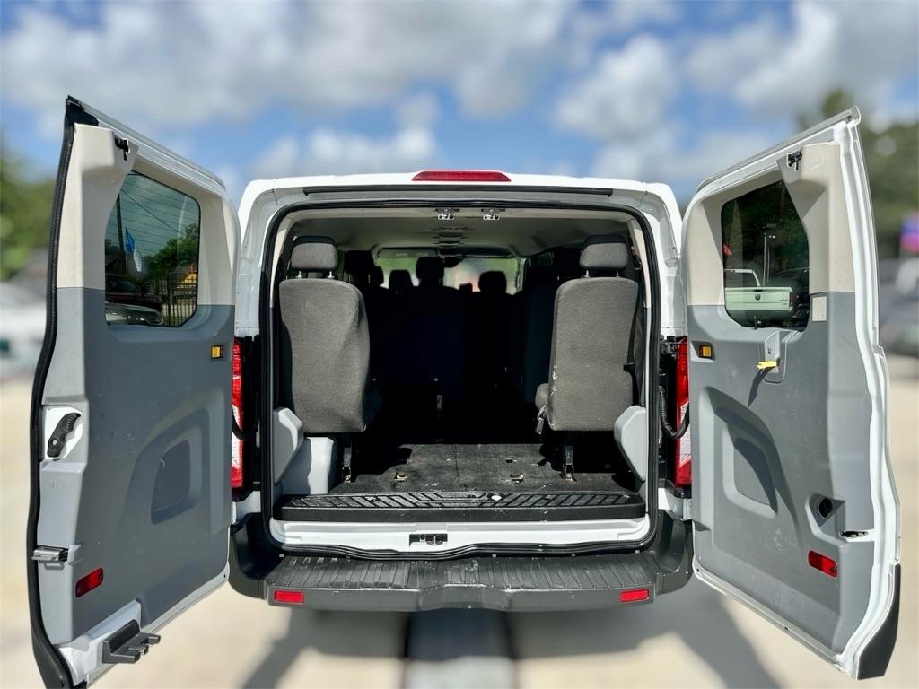 Ford Transit 350 Wagon Low Roof XL 60/40 Pass. 148-in. WB 2016