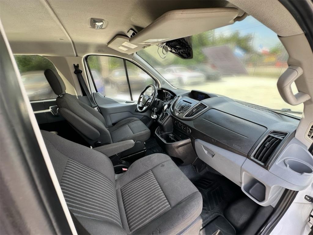 Ford Transit 350 Wagon Low Roof XL 60/40 Pass. 148-in. WB 2016