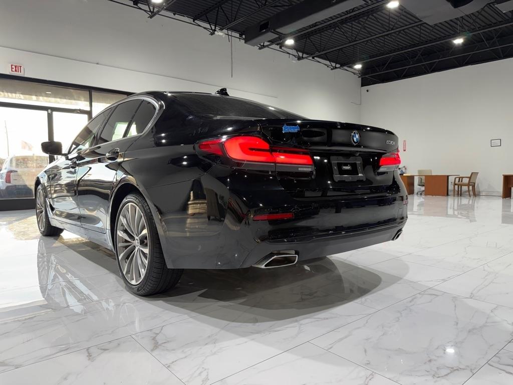 BMW 5-Series 530i 2023