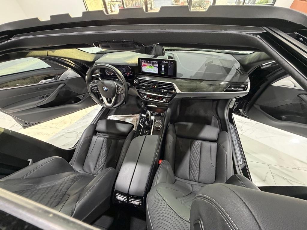 BMW 5-Series 530i 2023