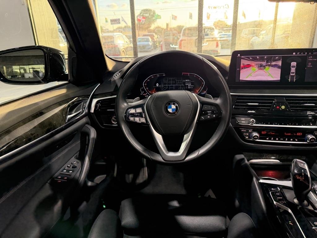 BMW 5-Series 530i 2023