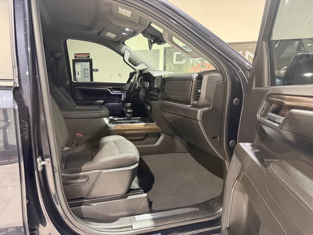 Chevrolet Silverado 1500 RST Crew Cab 4WD 2022