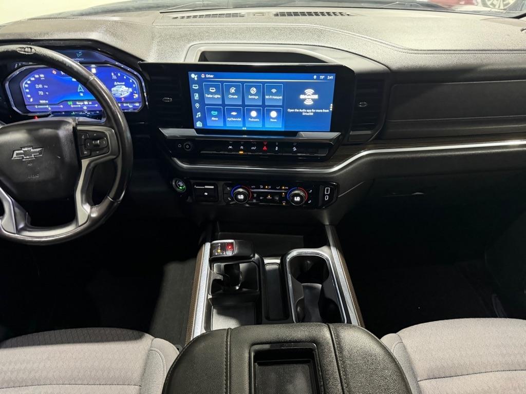 Chevrolet Silverado 1500 RST Crew Cab 4WD 2022