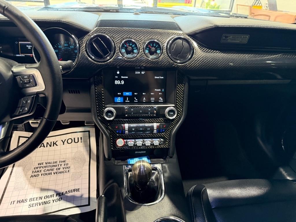 Ford Mustang GT Premium Coupe 2016