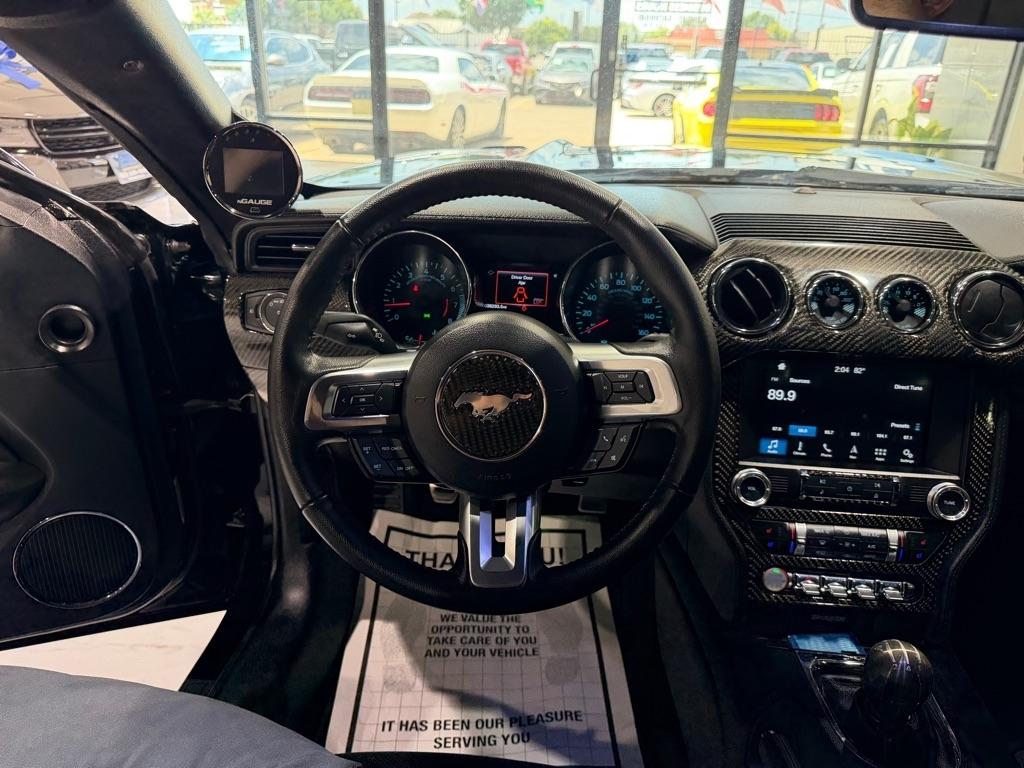 Ford Mustang GT Premium Coupe 2016
