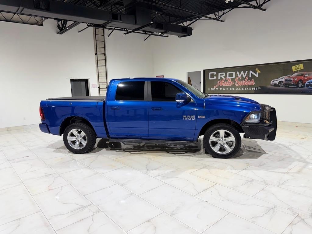 RAM 1500 Sport Crew Cab SWB 4WD 2016