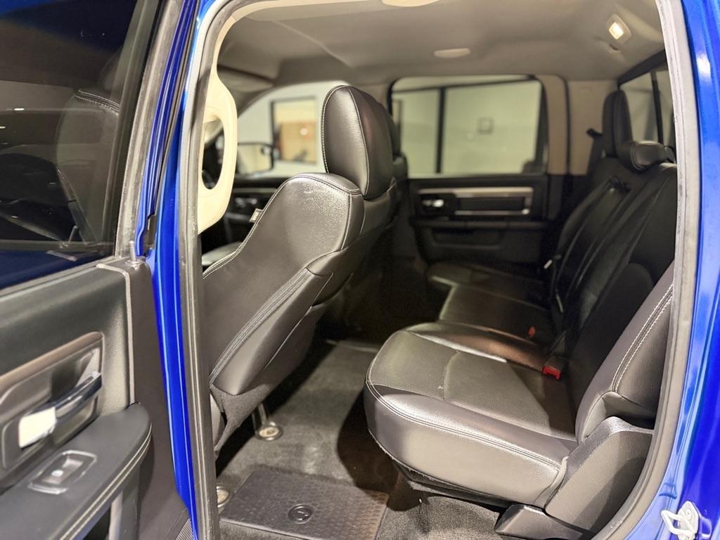 RAM 1500 Sport Crew Cab SWB 4WD 2016