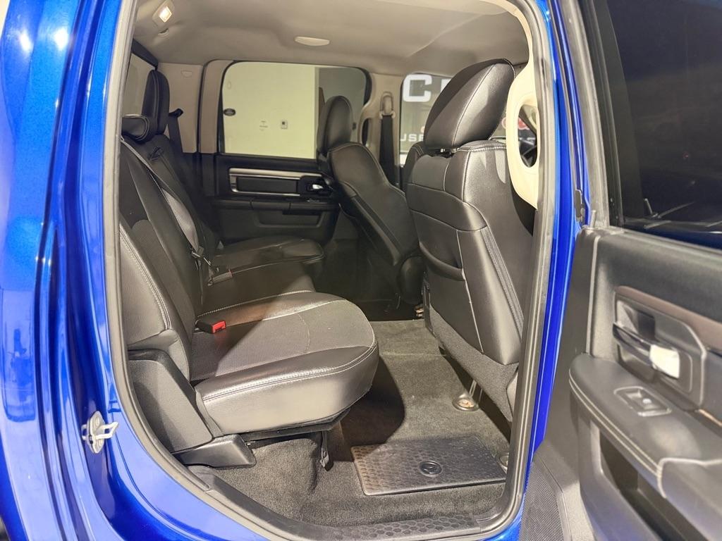 RAM 1500 Sport Crew Cab SWB 4WD 2016
