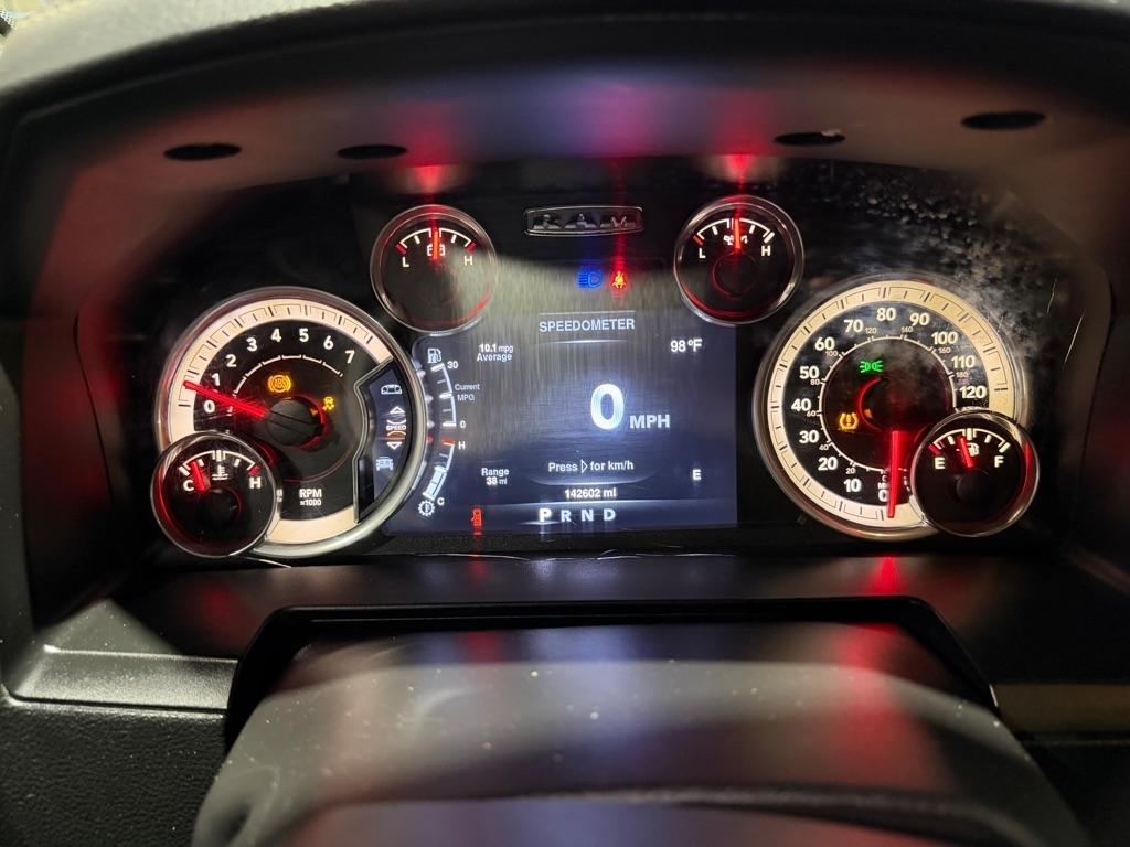 RAM 1500 Sport Crew Cab SWB 4WD 2016