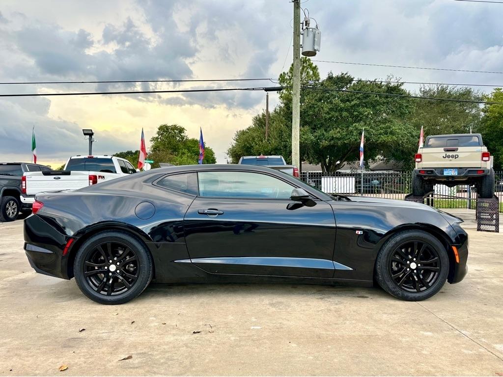 Chevrolet Camaro 1LS Coupe 6M 2020