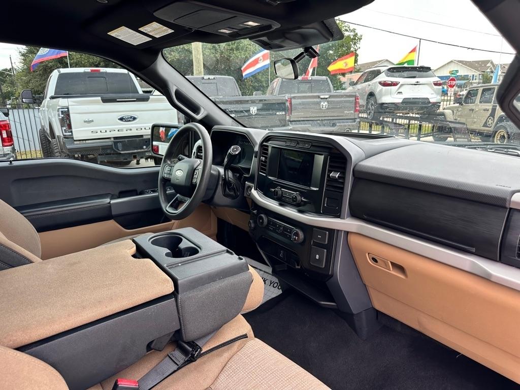 Ford F-150 Lariat SuperCrew 5.5-ft. Bed 2WD 2023