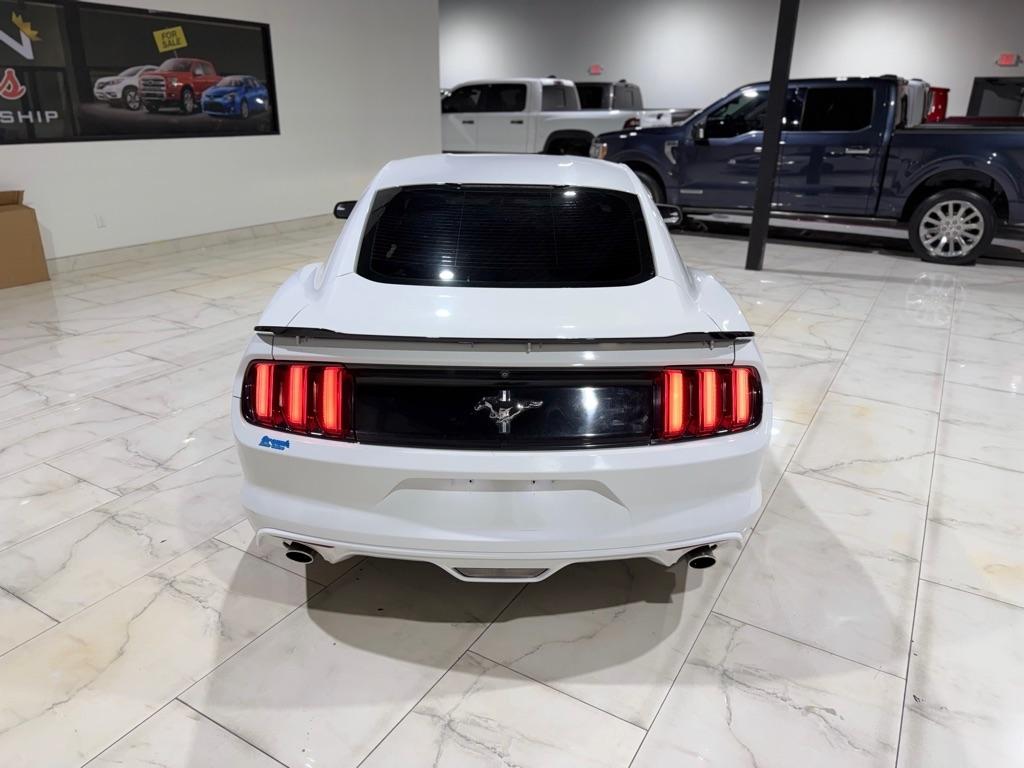 Ford Mustang V6 Coupe 2017